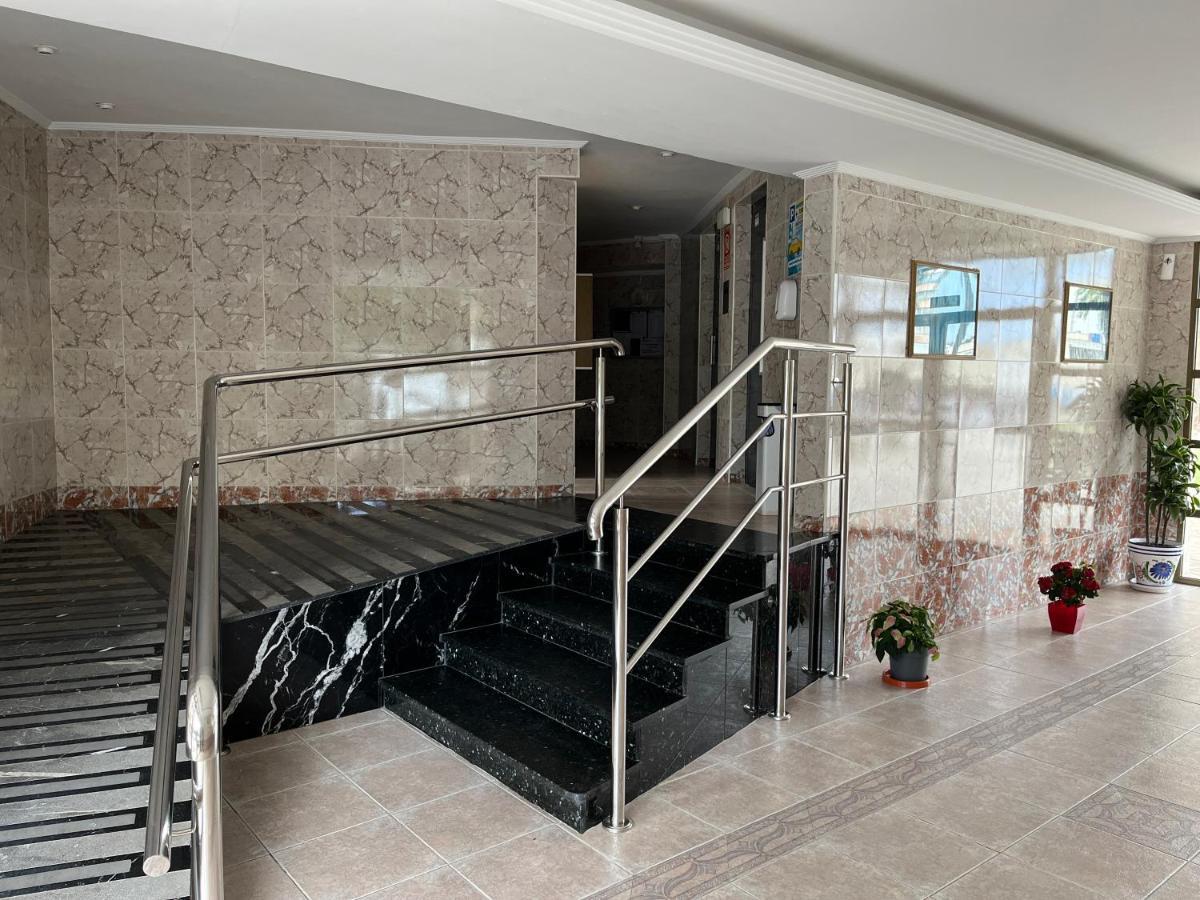 Apartment Seimar Benidorm Con Vistas Al Mar المظهر الخارجي الصورة